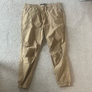 Men's American Eagle Tan Jogger Pants Medium